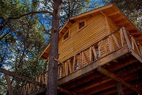 Wooden Inn