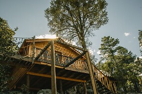 Wooden Inn