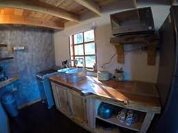Wooden Inn