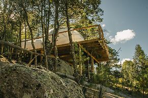 Wooden Inn