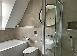 1820 Boutique Rooms and Suites