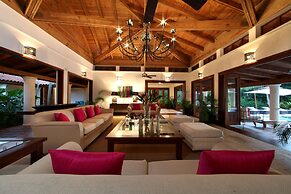 Gorgeous Villa at Casa de Campo