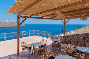 Nisides Suites