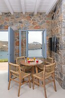 Nisides Suites