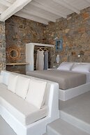 Nisides Suites
