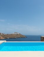 Nisides Suites