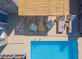 Nisides Suites