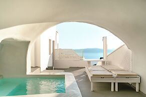 Anemos Cave Suites