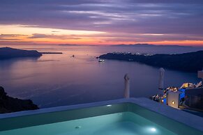 Anemos Cave Suites
