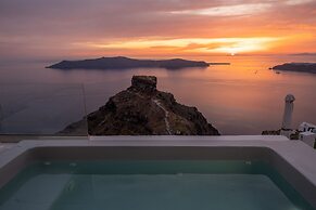 Anemos Cave Suites