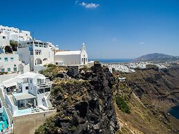 Anemos Cave Suites