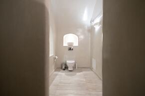 Anemos Cave Suites