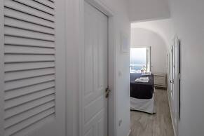 Anemos Cave Suites