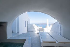Anemos Cave Suites