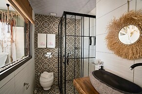 Liman Hotel Gumusluk- Adult Only