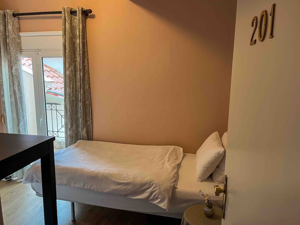 Guesthouse Monopati