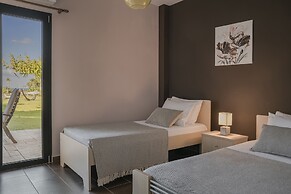 Queen Bee Residence