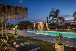 Queen Bee Residence