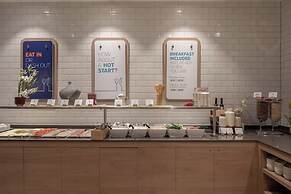 Holiday Inn Express Munich North by IHG