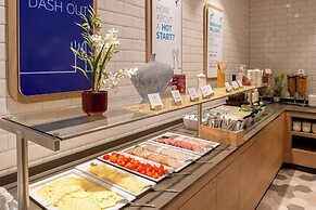Holiday Inn Express Munich North by IHG
