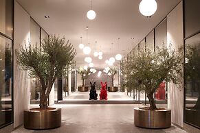 Moxy Athens City