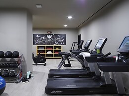 Moxy Athens City