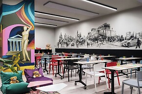 Moxy Athens City