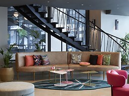 Moxy Athens City