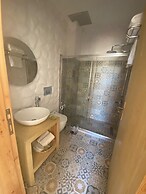 Huzurla Otel