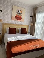 Huzurla Otel