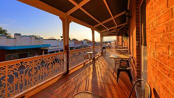 Commercial Travellers House