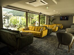 The Five Elements Hotel