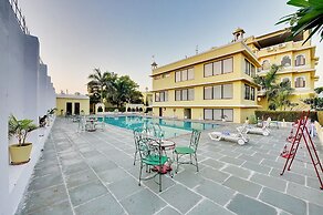 Padmini Bagh Resort