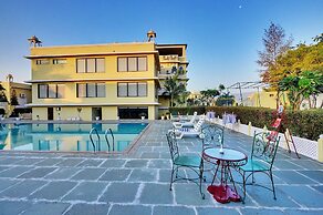 Padmini Bagh Resort