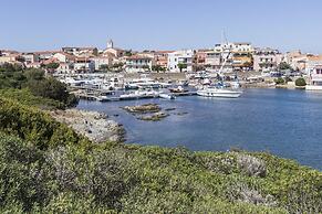 Capo Falcone Charming Apartments