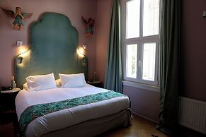 Casablu Hotel