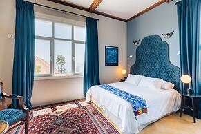 Casablu Hotel