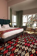Casablu Hotel