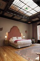 Casablu Hotel
