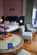 Casablu Hotel