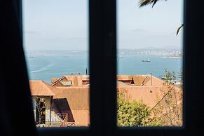 Casablu Hotel