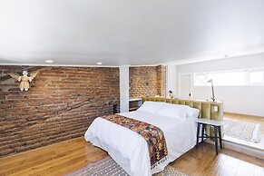 Casablu Hotel