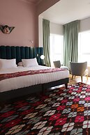 Casablu Hotel