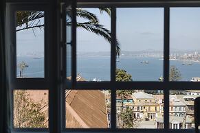 Casablu Hotel