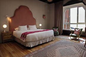 Casablu Hotel