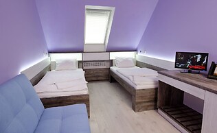 Hotel N