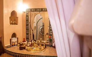 Room in B&B - Riad Anabel - Canelle Spacious Double Room