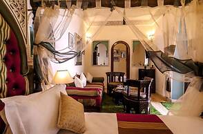 Room in B&B - Riad Anabel - Olive Triple Suite