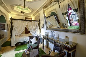 Room in B&B - Riad Anabel - Olive Triple Suite