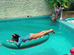 Aquzz Hotel & Spa